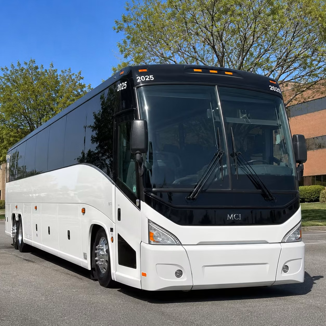 toyota amphitheatre concert shuttles from elk grove